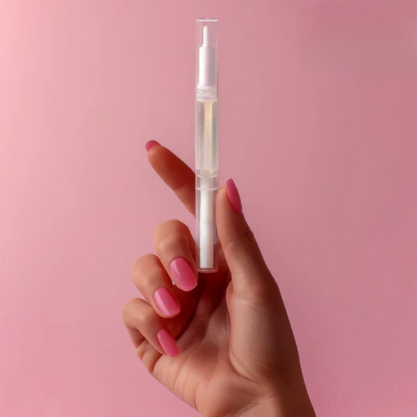 Sérum Ongles Renfort+ – Fini les ongles Mous & Cassants